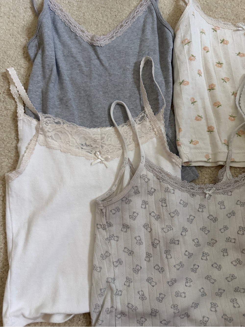 Brandy Melville Women’s Lace-Trim Ribbed Cami Tank Bundle of 5 - Picture 2 of 5